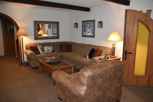 Olympia Lodge
