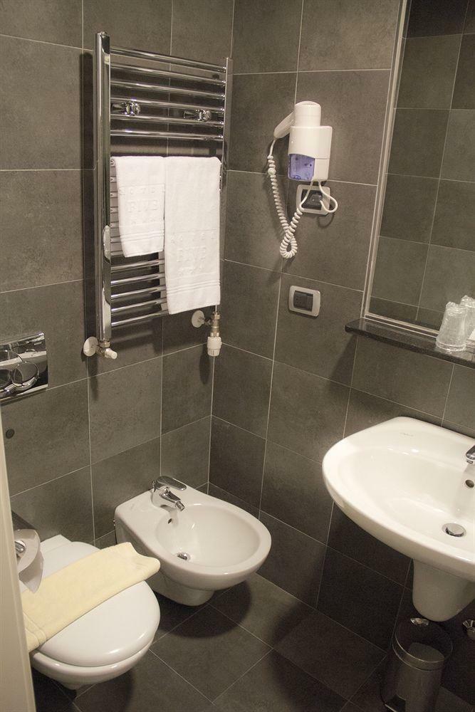 Hotel Five