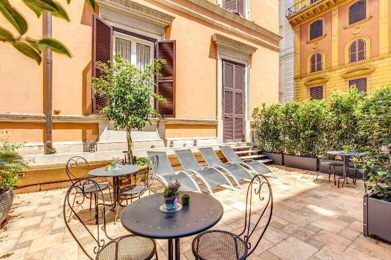 Roman Terrace - Bed And Breakfast