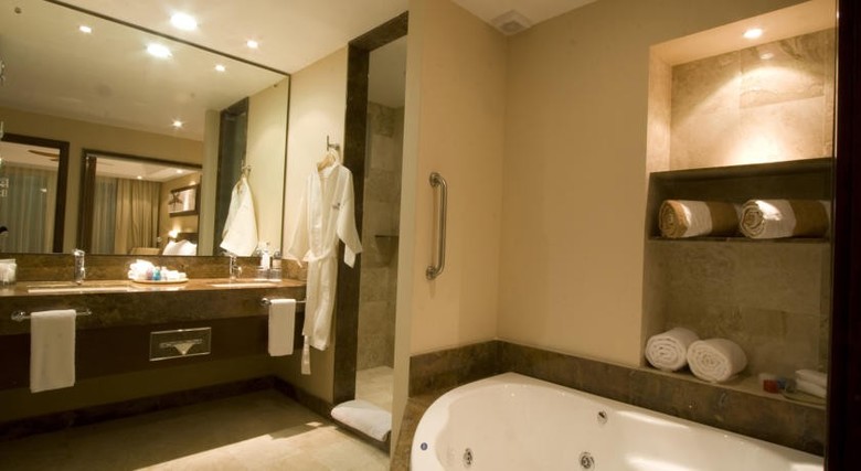 Hotel Sunset Plaza Beach Resort & Spa