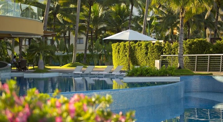 Hotel Sunset Plaza Beach Resort & Spa