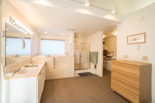 Manzanita Vacation Rental