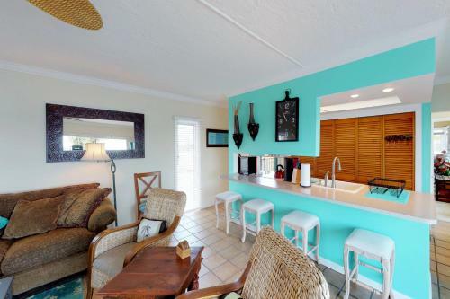 Boot Key Harbor Retreat Second Story