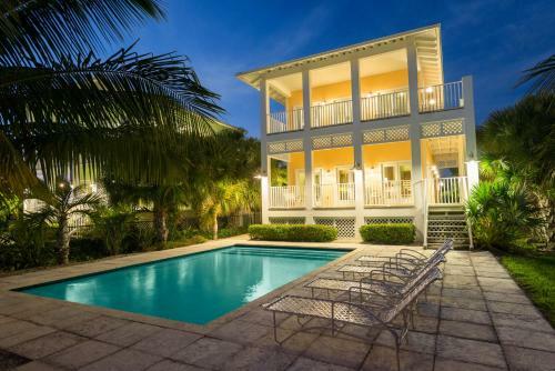 3 Bedroom - 238 Tarpon
