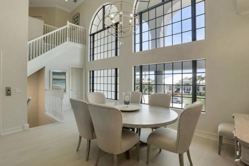 Spinnaker Home #62228