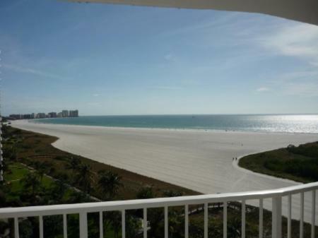 Apartamento Seaview Condo #23653