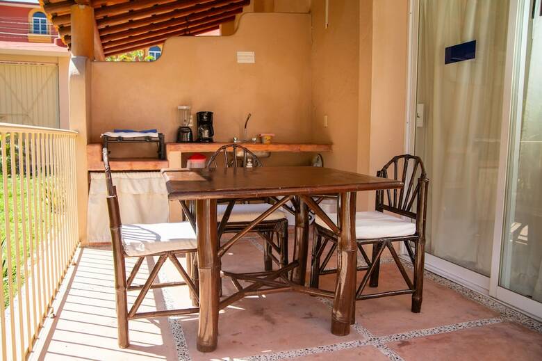 Hotel Zihuacaracol