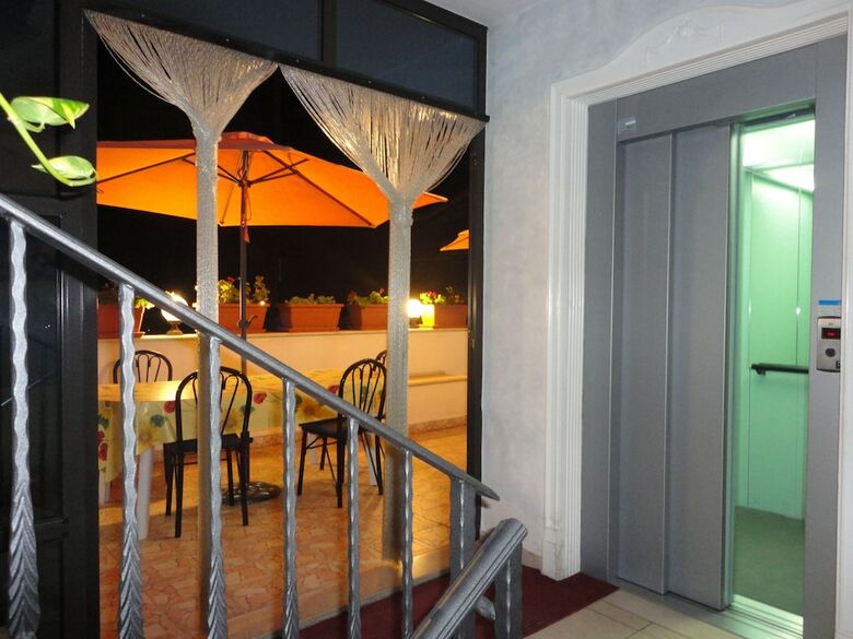 Hotel Carriera