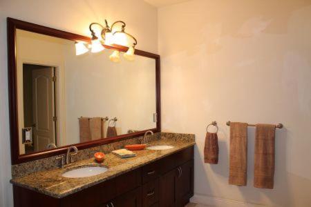 Heathwood Private Home #40529