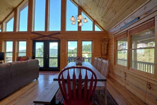Toboggan Run Cabin