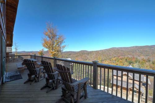 Eagle's Nest Cabin
