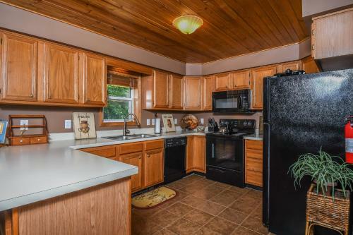 Happy Landing Three-bedroom Holiday Home