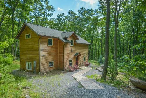 Hideout At Red Pines Three-bedroom Holiday Home