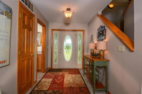 Green Gables Four-bedroom Holiday Home