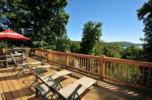 Ponte Vista Five-bedroom Holiday Home