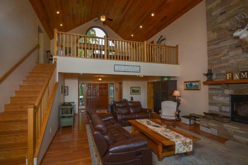 Big Chill Five-bedroom Holiday Home