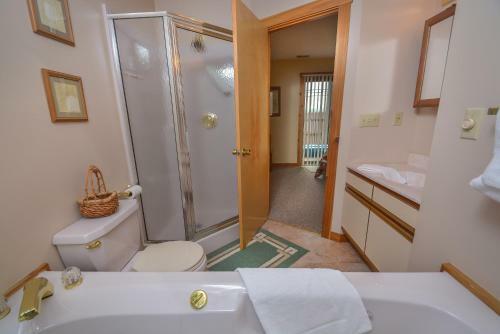 Sunplace #07 Three-bedroom Townhome