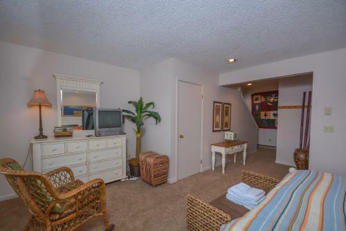 Deep Creek Village #20 Three-bedroom Townhome