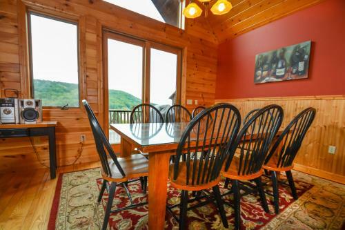 No Worries Five-bedroom Holiday Home
