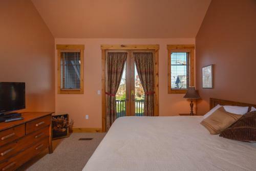 Tips Up Four-bedroom Holiday Home