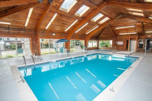 Ski Harbor #30 Four-bedroom Townhome