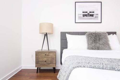 Apartamento Amazing New 2bdrm/2bath Apt Downtown