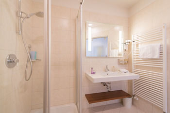 Hotel Tubris
