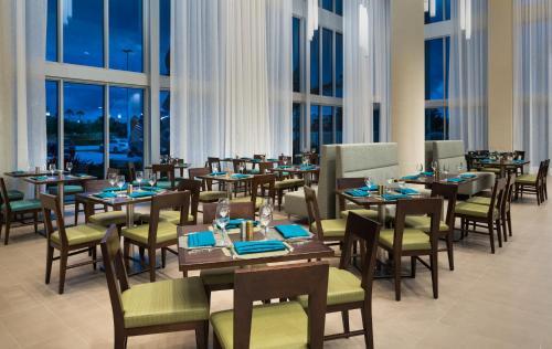 Hotel Doubletree By Hilton Miami Doral