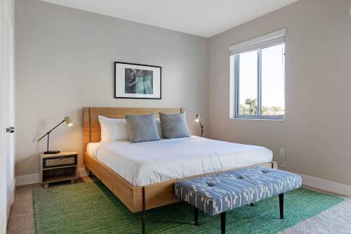 Villa Laugh, Play, Love | Miami Brickell