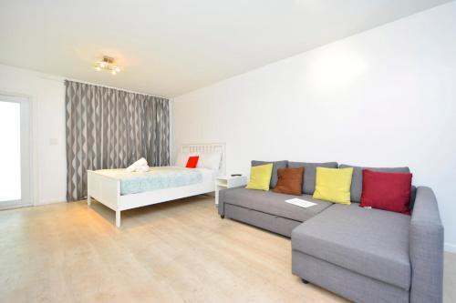 Sea Breeze Apartments