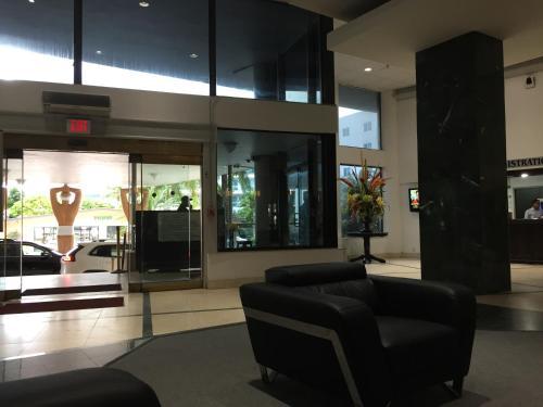 Apartamento Sunshine Beach Front Condo