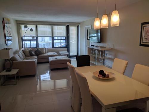 Apartamento Alexander By Design Suites
