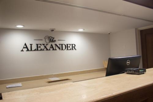 Apartamento Alexander By Design Suites