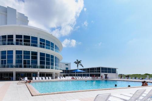 Castle Beach: Flamingo Condo