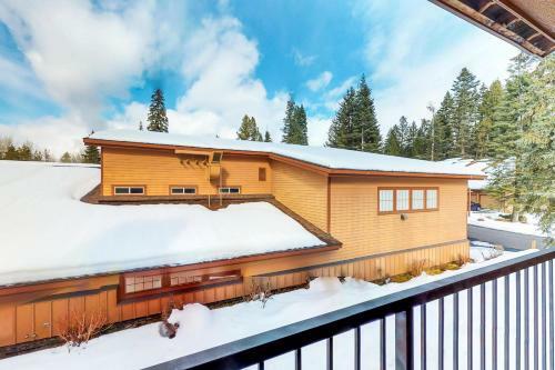 Aspen Village 51