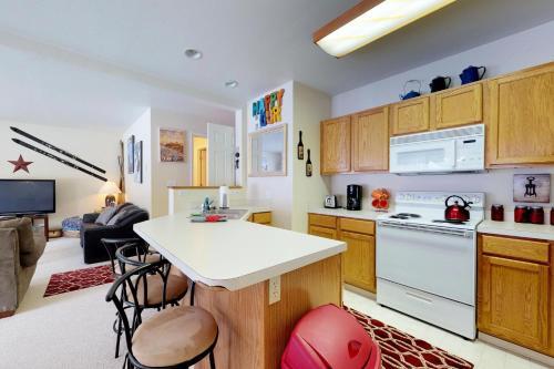 Aspen Village 27
