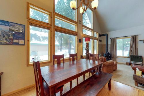 Conifer Family Cabin