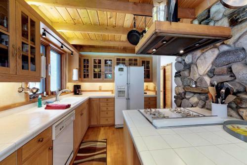 Rio Vista Retreat