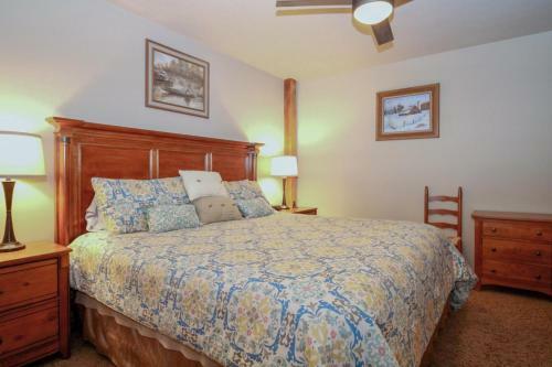 Aspen Village Hideaway