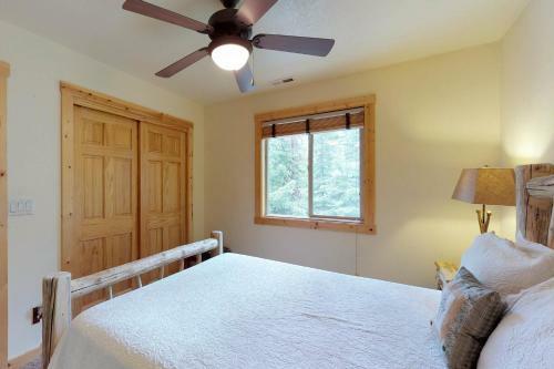 Rio Vista Family Cabin
