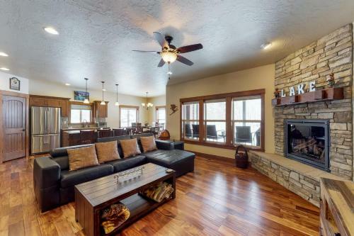 Mountain View Family Cabin