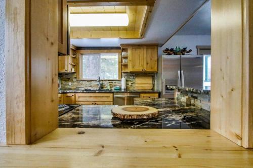 The Buckhorn Cabin