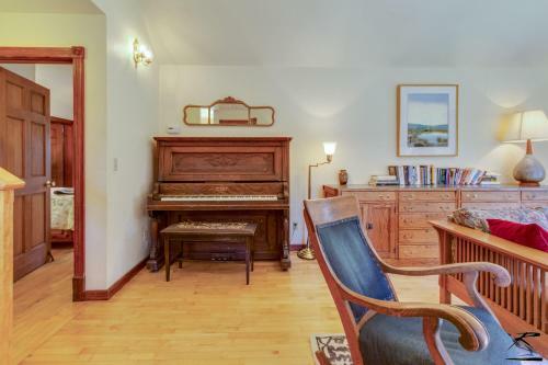Fieldbrook Family Farmhouse
