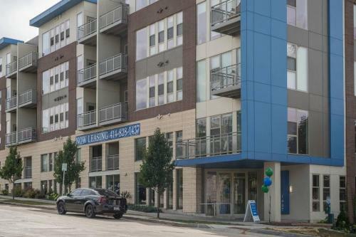 One Bedroom Apartment With Parking