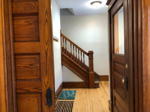 Red House #3 4 Bdrm Victorian