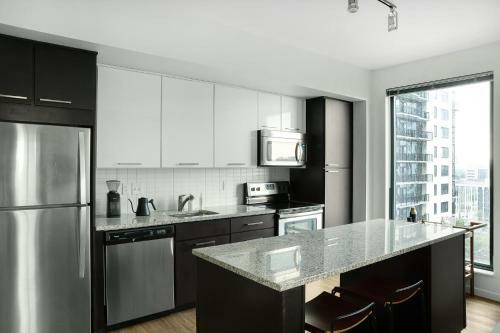 Apartamento Downtown West 1402