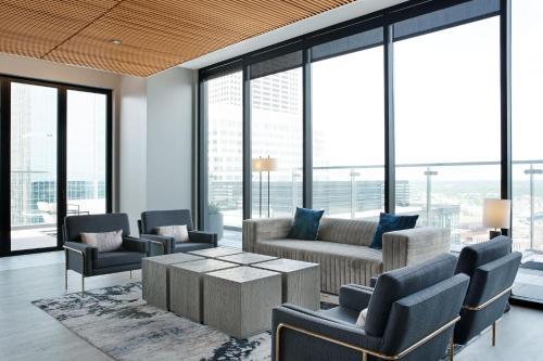 Apartamento Downtown West 1802