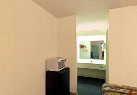 Hotel Americas Best Value Inn Mobile