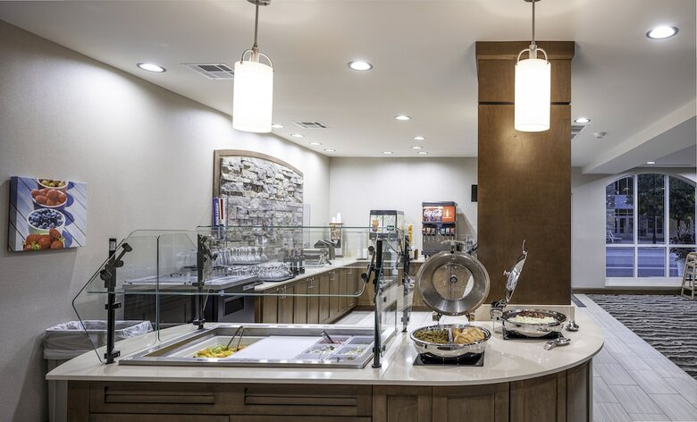 Hotel Staybridge Suites Montgomery - Downtown