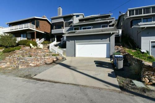 2640 Maple
